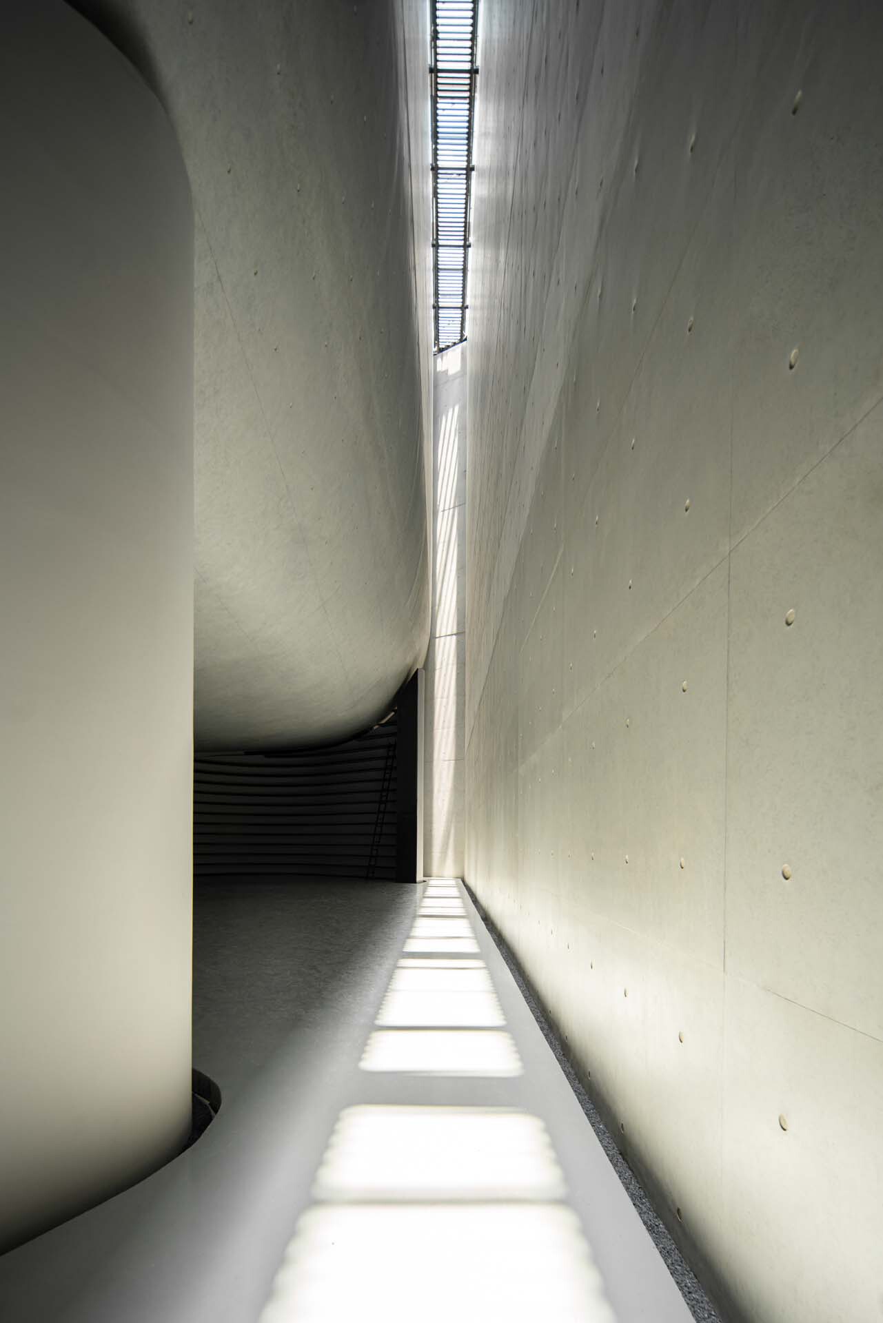 画廊 山谷图书馆 / 昊源集团设计中心 - 3