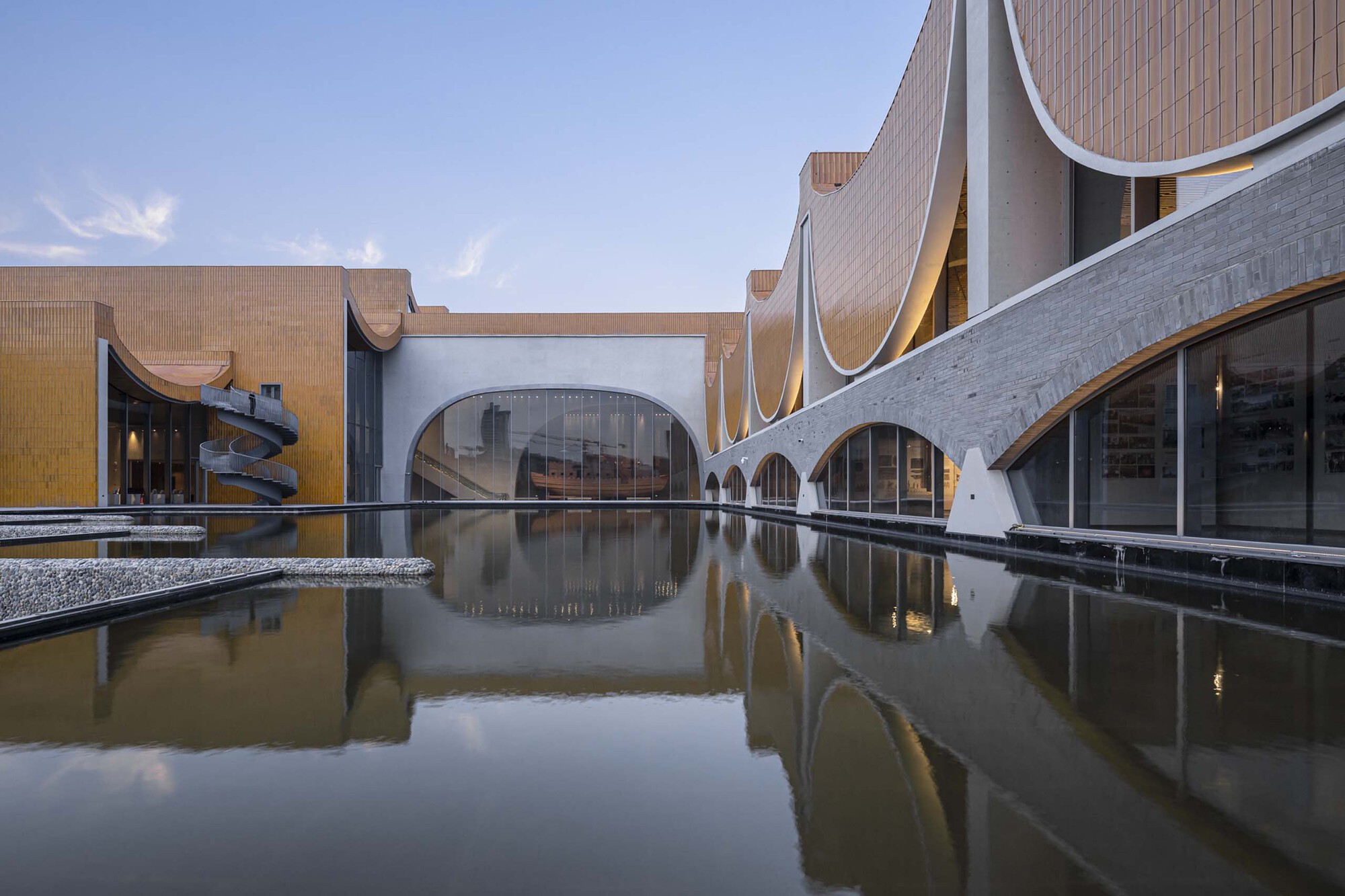 The Technical History of China's Grand Canal : Introduction, image size:2000x1333