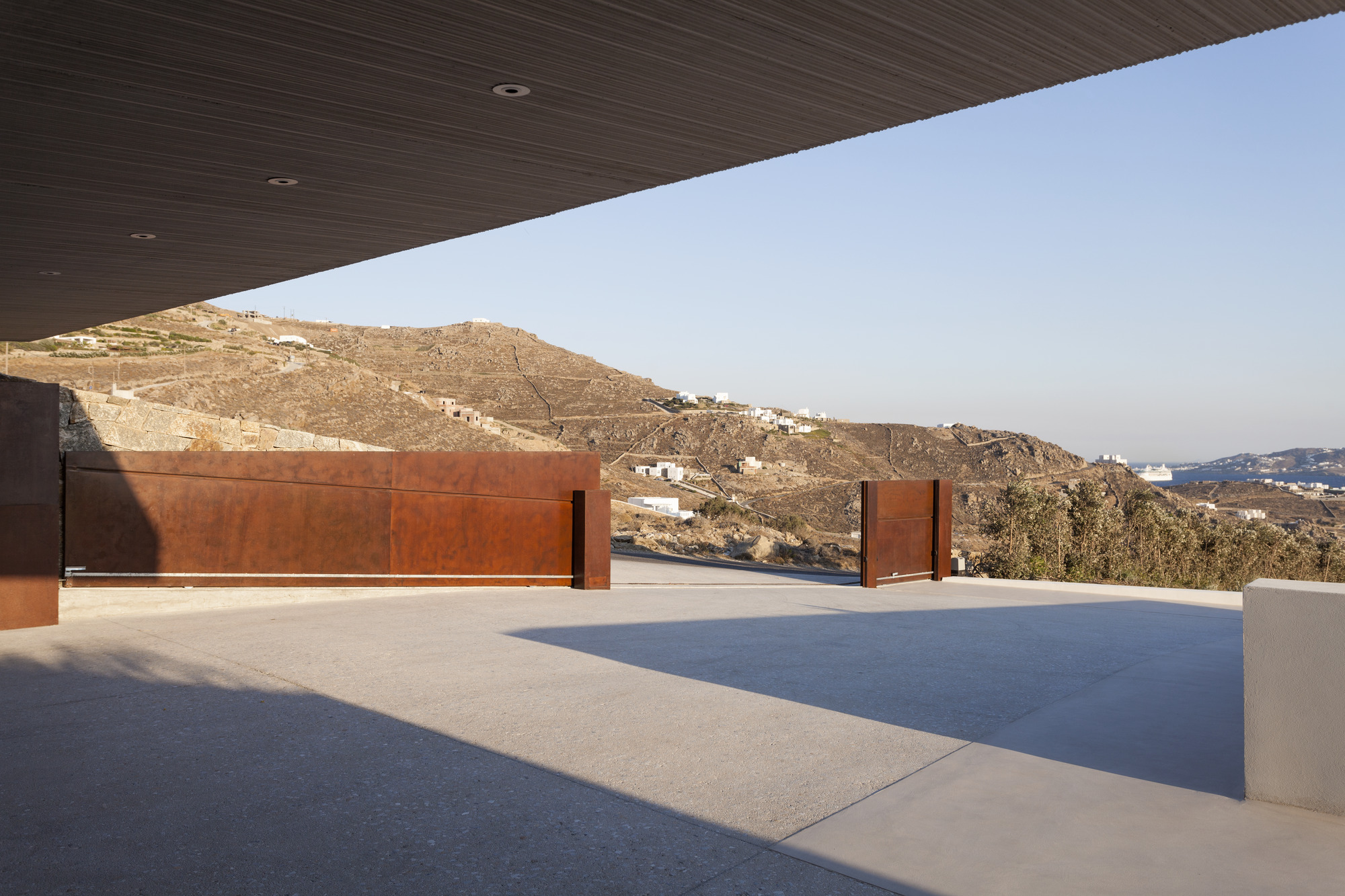 Gallery of Latypi Residence / A31 Architecture - 18