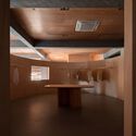 62 Beiting Lane Store / MOU Architecture Studio - Interior Photography, Kitchen, Table, Beam