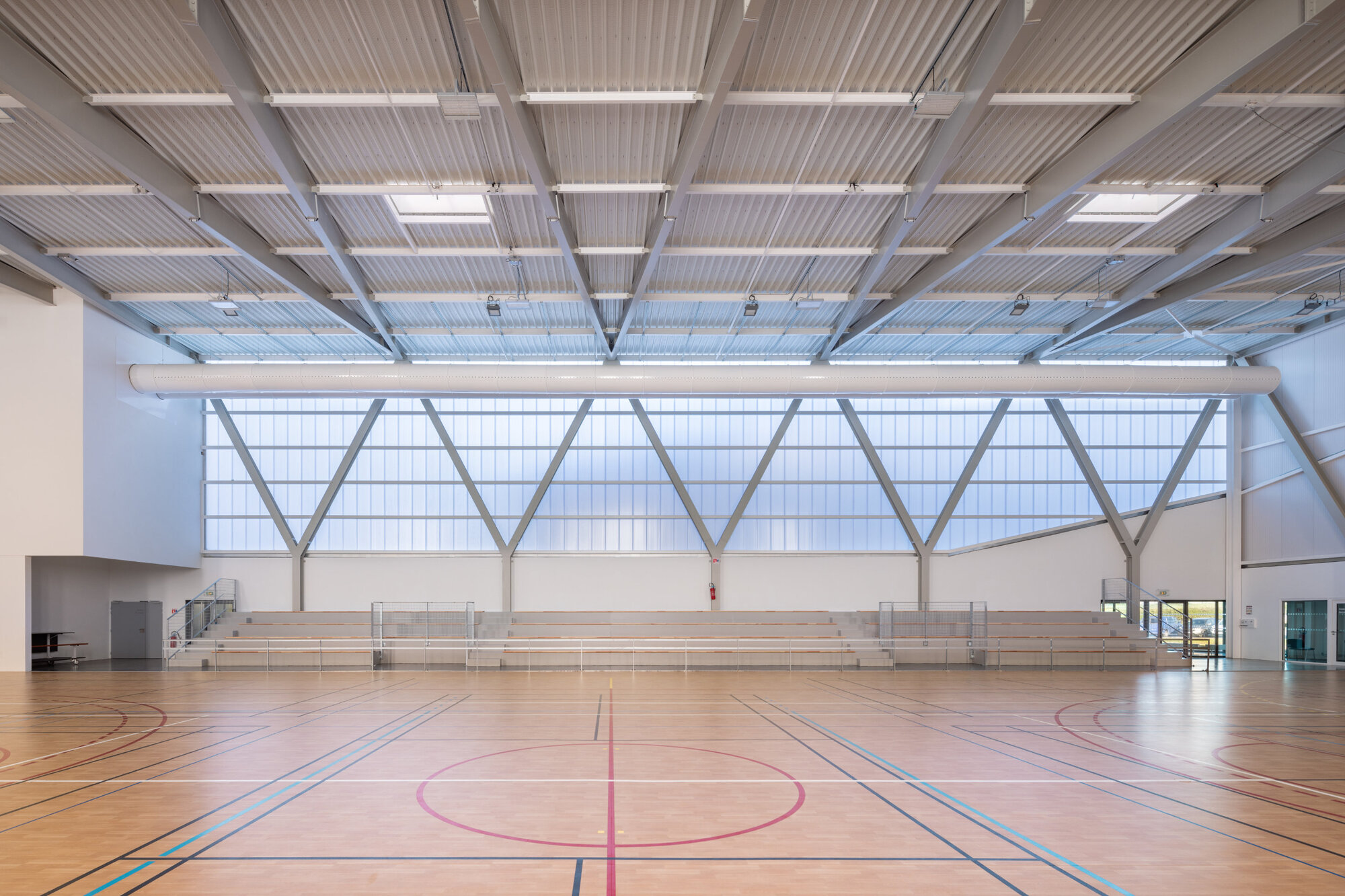 Gallery of Salle du Coum Sports Complex Renovation / ENO Architectes 16