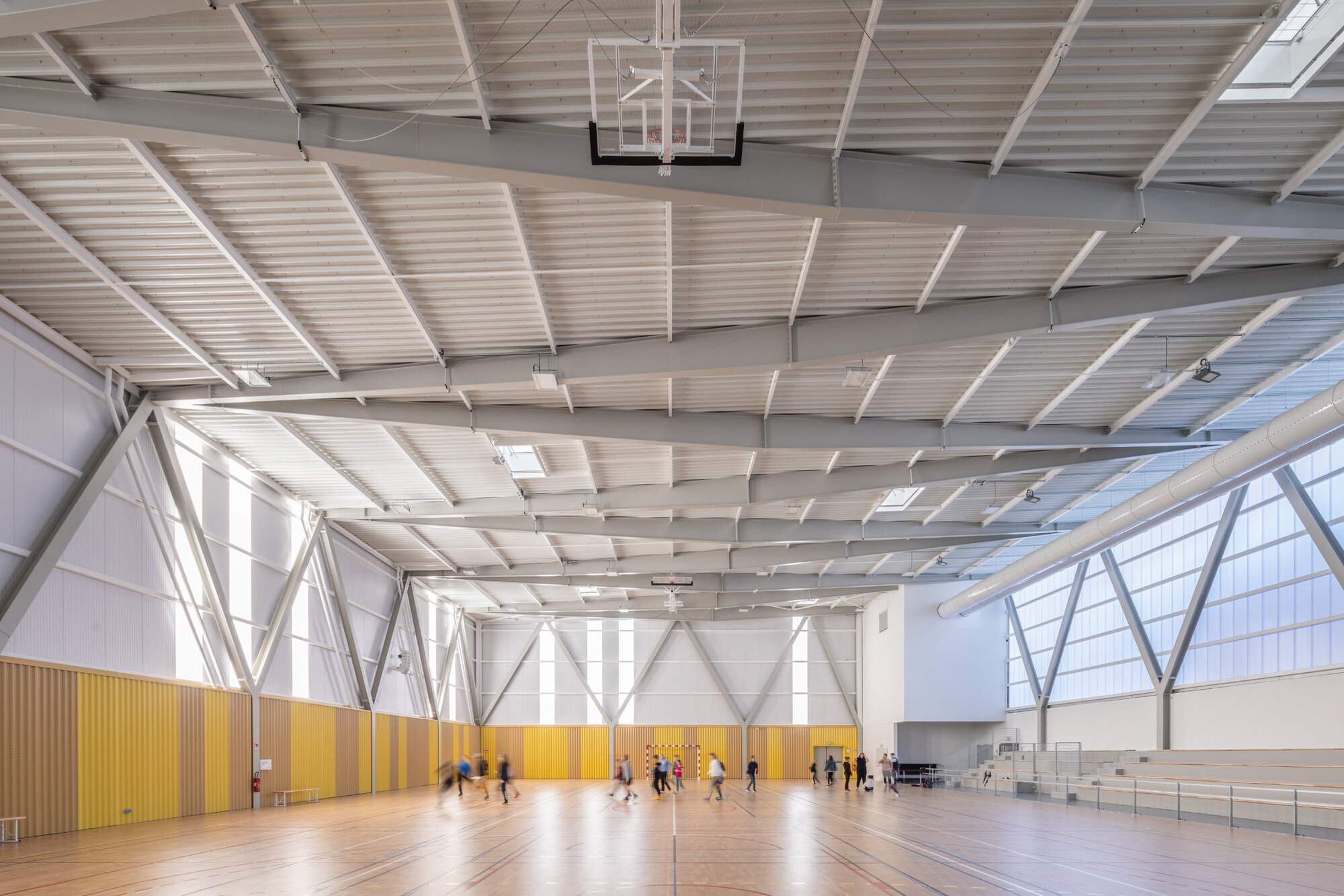 Gallery of Salle du Coum Sports Complex Renovation / ENO Architectes 32