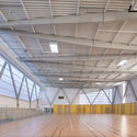 Salledu Coum 体育中心翻新 / ENO Architectes - 室内图, 梁, 钢