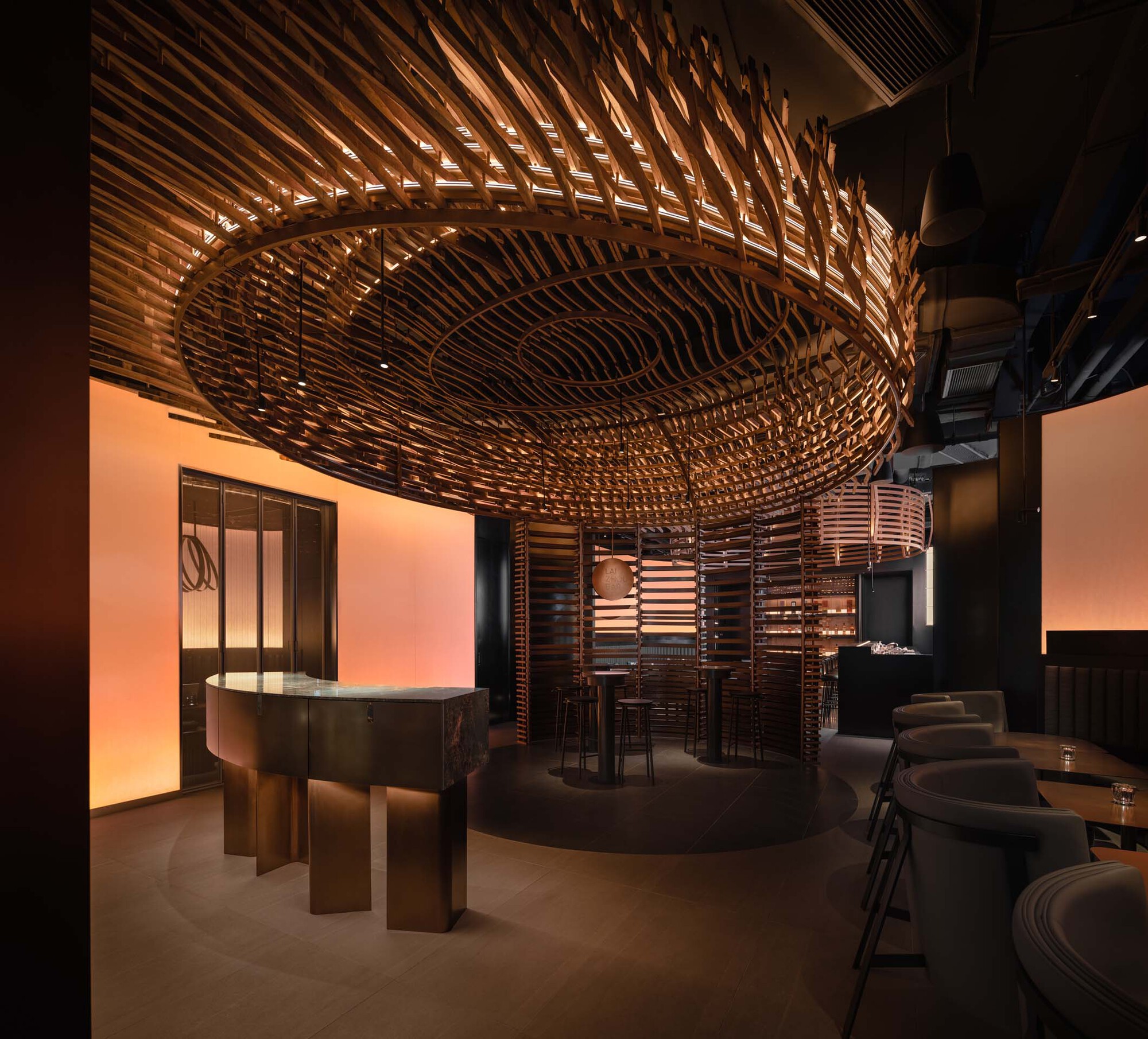 Gallery of Laizhou Bar / RooMoo Design Studio - 3