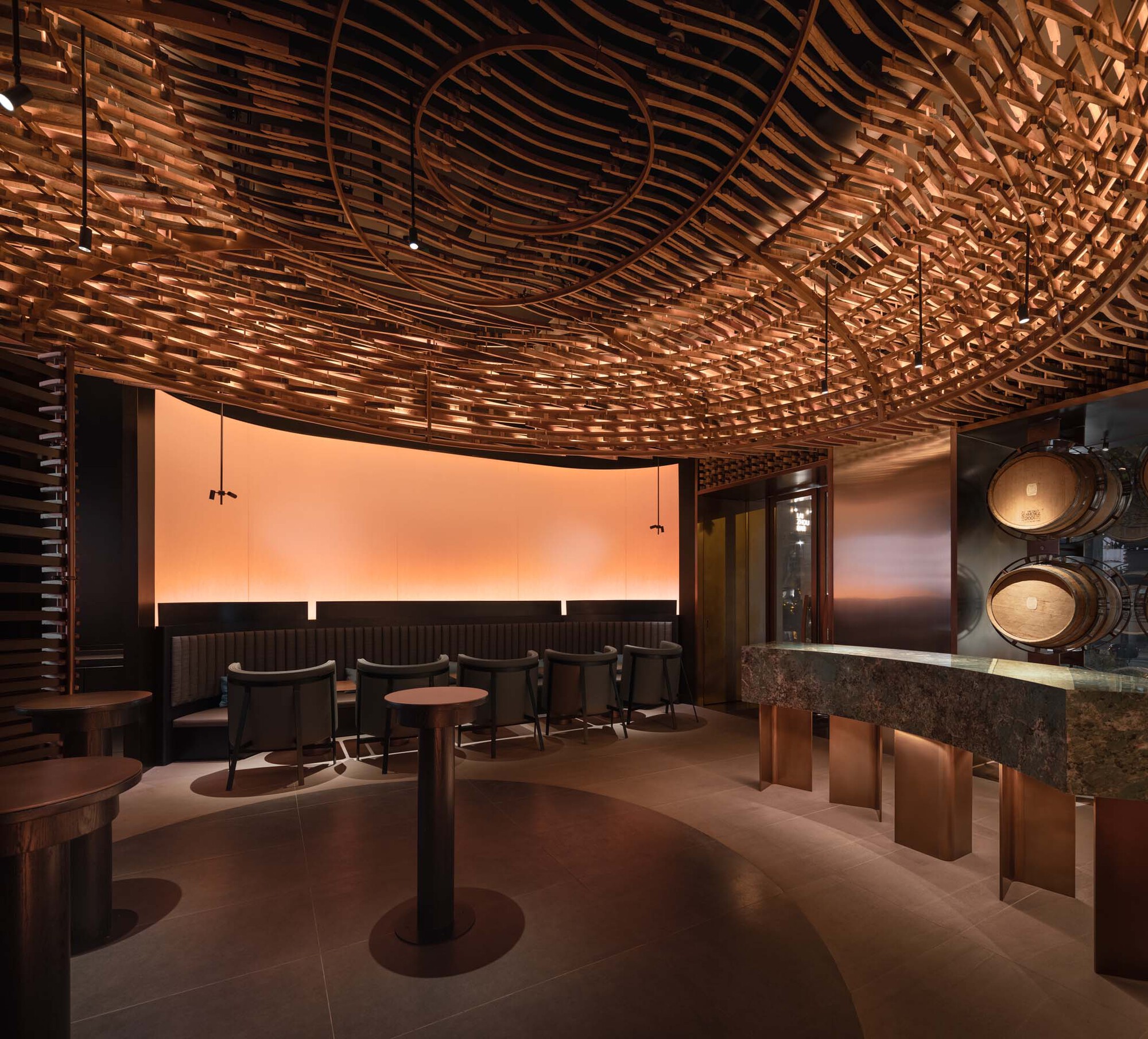 Gallery of Laizhou Bar / RooMoo Design Studio - 11