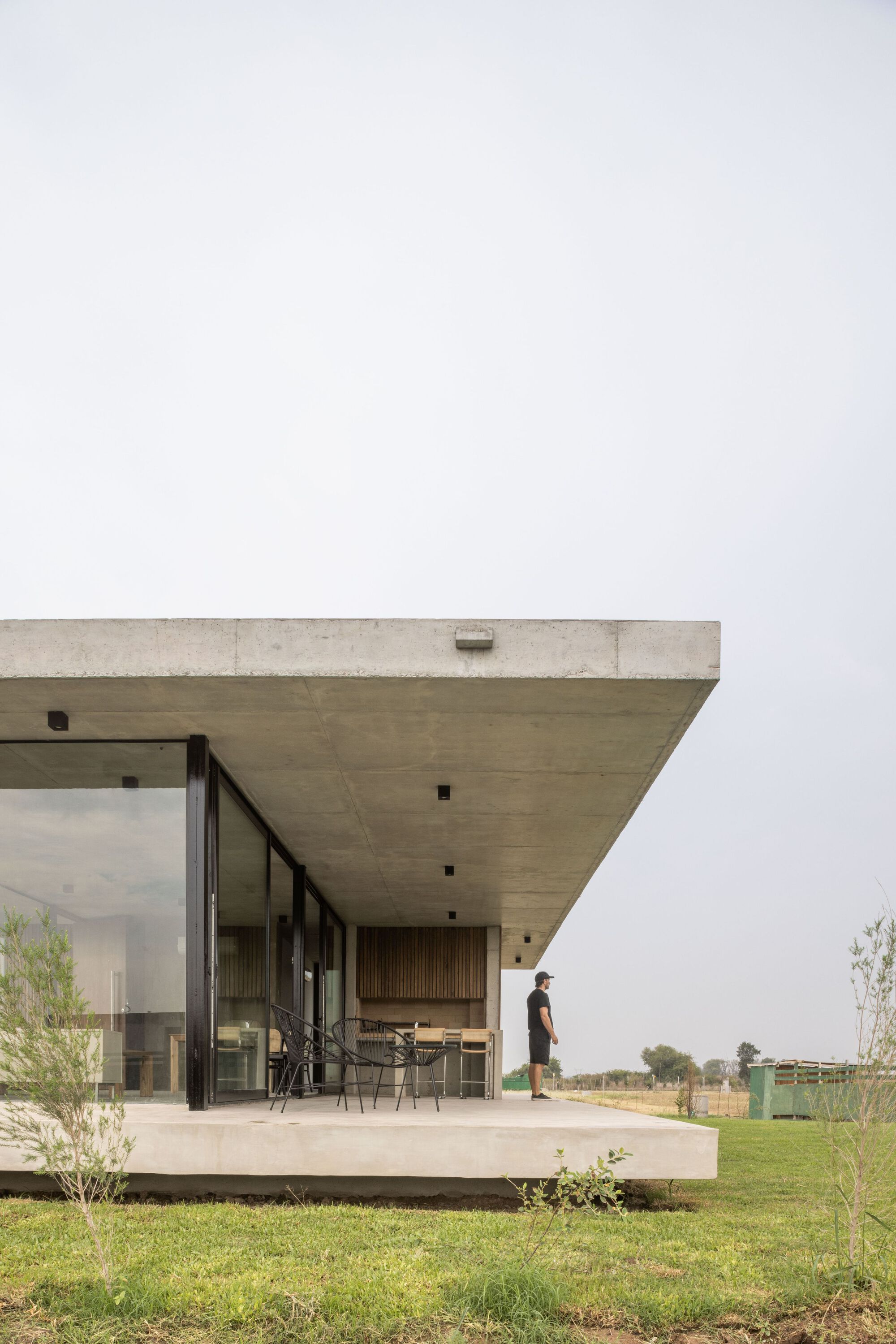 Gallery of Pekin House / TIM ARQUITECTOS 8