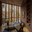 The NGÕ Alley House / MÔ he studio - Interior Photography, Houses, Beam, Table, Bench
