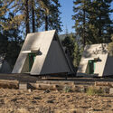 Campamento de Girl Scouts Lakota / Perkins&Will - Fotografía exterior, Cabañas & Lodges, Fachada, Bosque