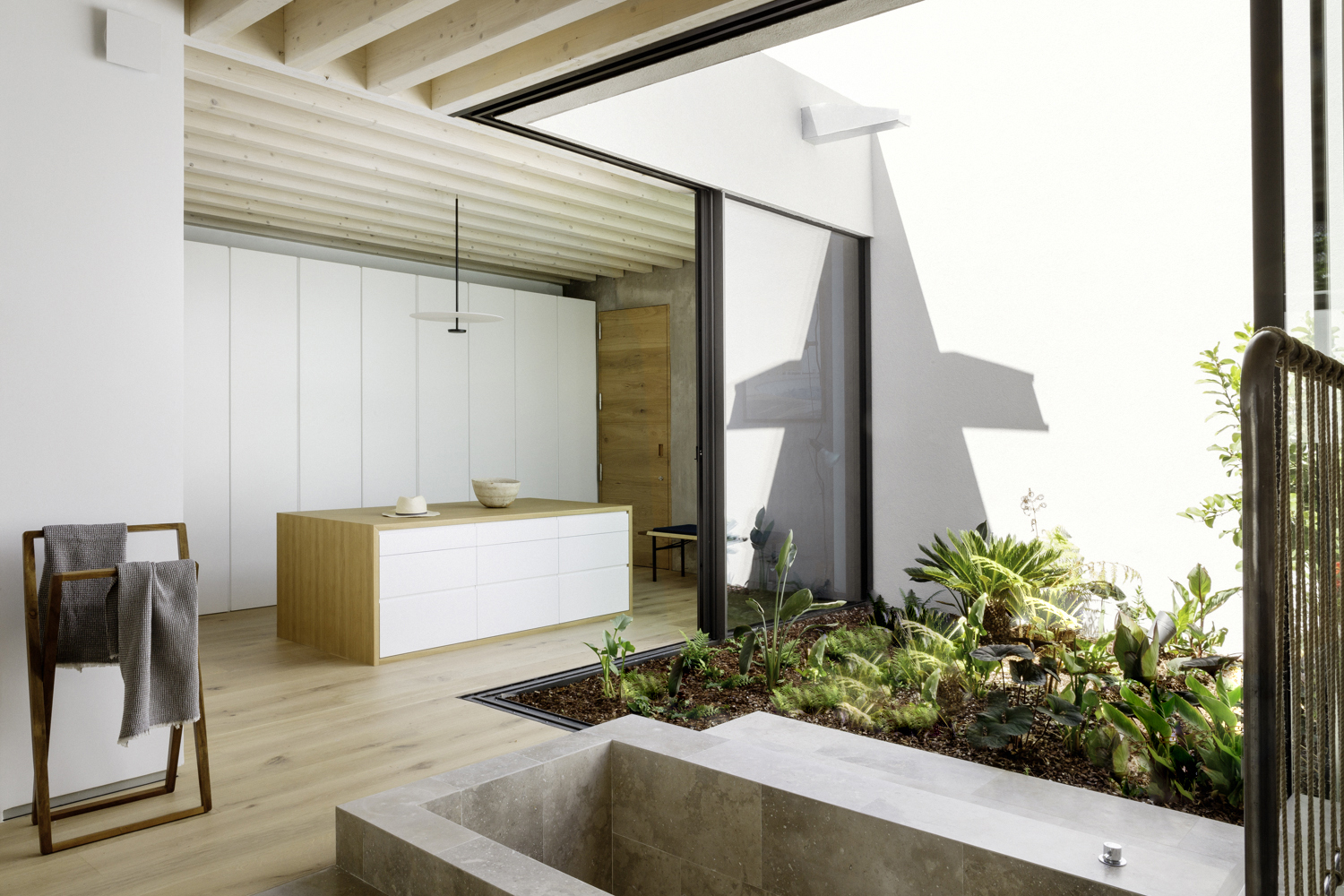 Galeria De P tios Internos De Casas Espanholas 10 Exemplos Em Projetos galeria-de-p-tios-internos-de-casas-espanholas-10-exemplos-em-projetos