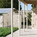 Extension y reforma de una antigua granja  / Martin Migeon Architecture - Fotografía interior, Pilares, Fijación Vigas