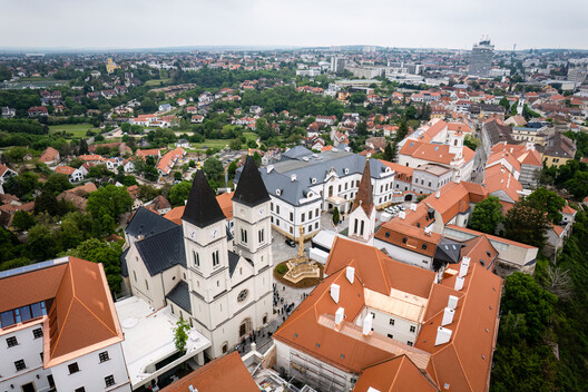 Veszprém Architecture City Guide: Discover the Rich Heritage of One of Hungary's Oldest Cities - Image 4 of 24