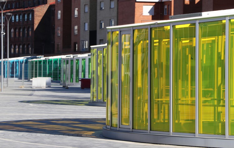 Laminated Glass Skylights Infused with Vibrant Colors: The Kaleidoscopic Station - Image 5 of 7