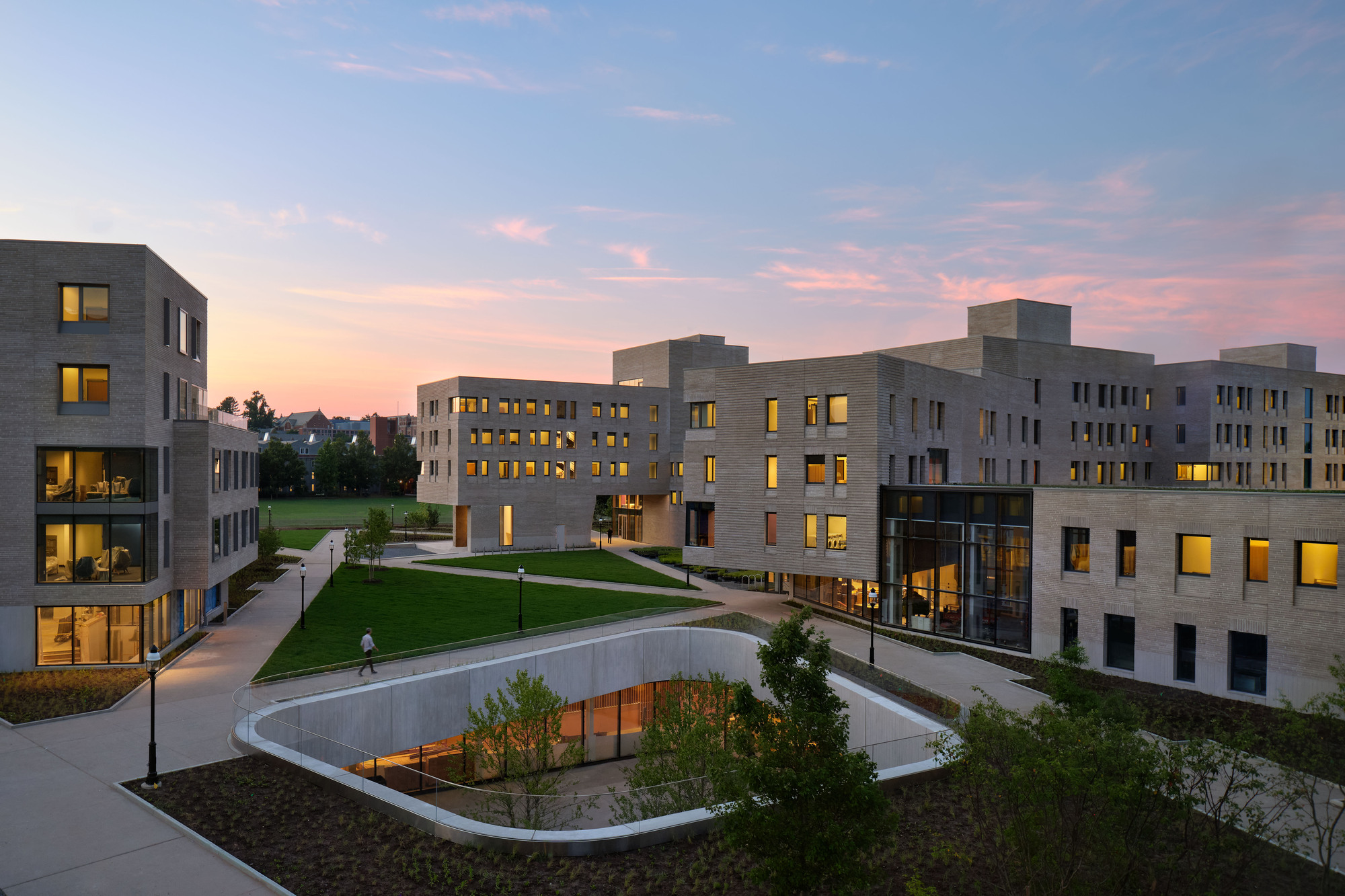 Gallery of Princeton University Residential Colleges / TenBerke - 7