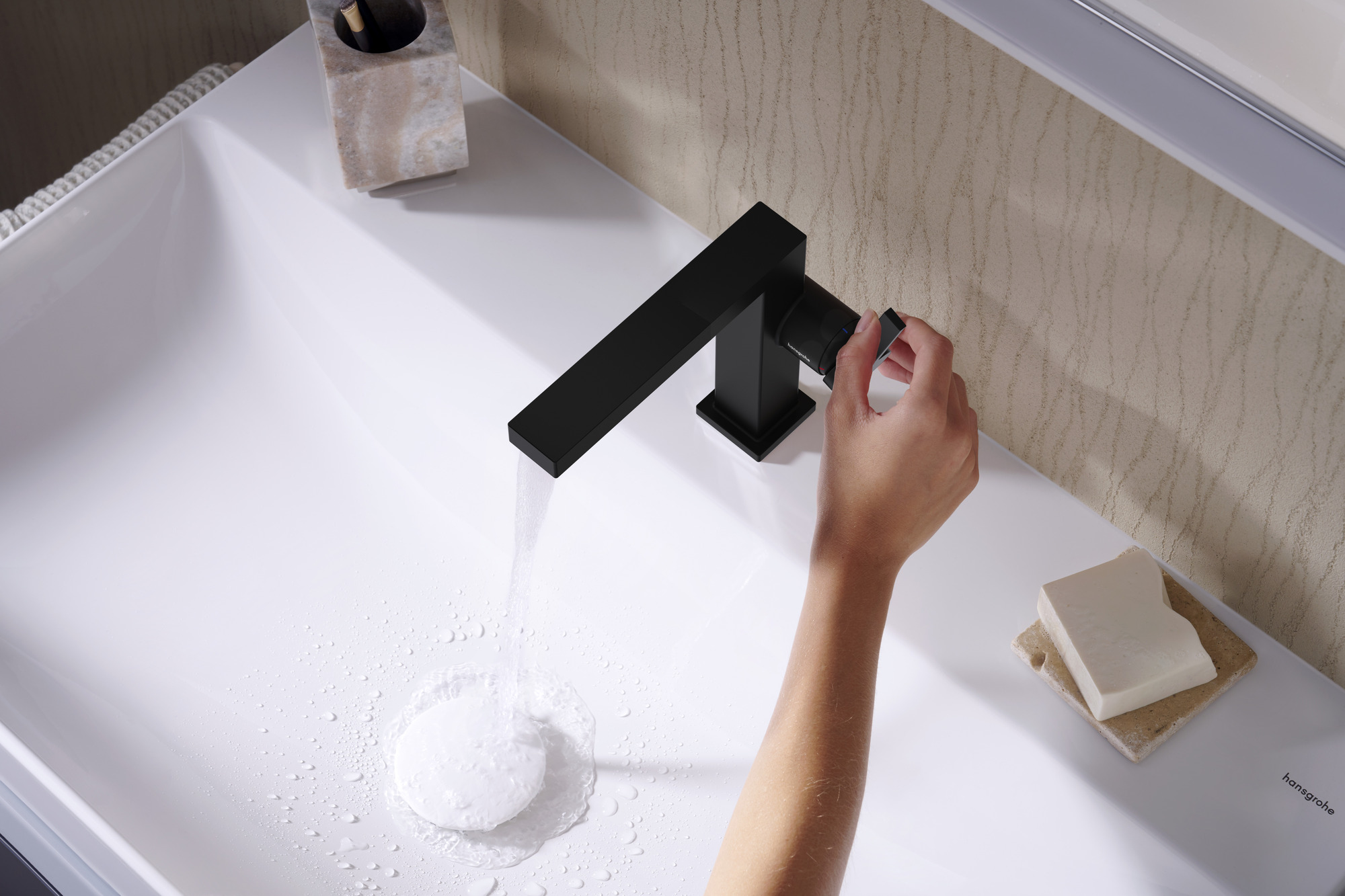 Gallery of Water-Saving Strategies for the Bathrooms of the Future - 17