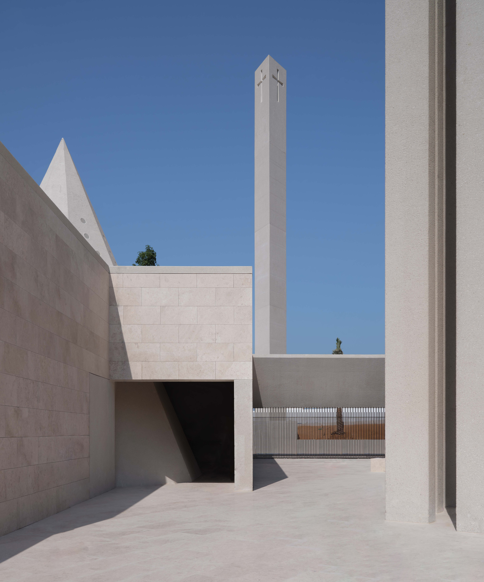 Gallery of Abrahamic Family House / Adjaye Associates 19