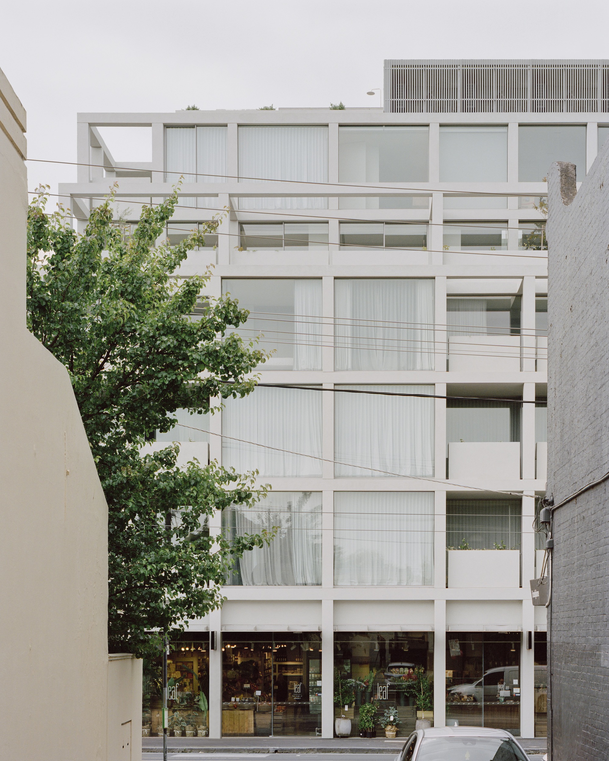gallery-of-835-high-st-residential-building-carr-9