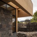 Casa Dintel / Palafito Arquitectura - Fotografía interior, Ladrillo, Fachada, Fijación Vigas