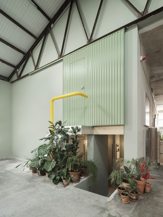 Eulalia. Elements for Industrial Recovery / BURR Studio - Interior Photography, Beam