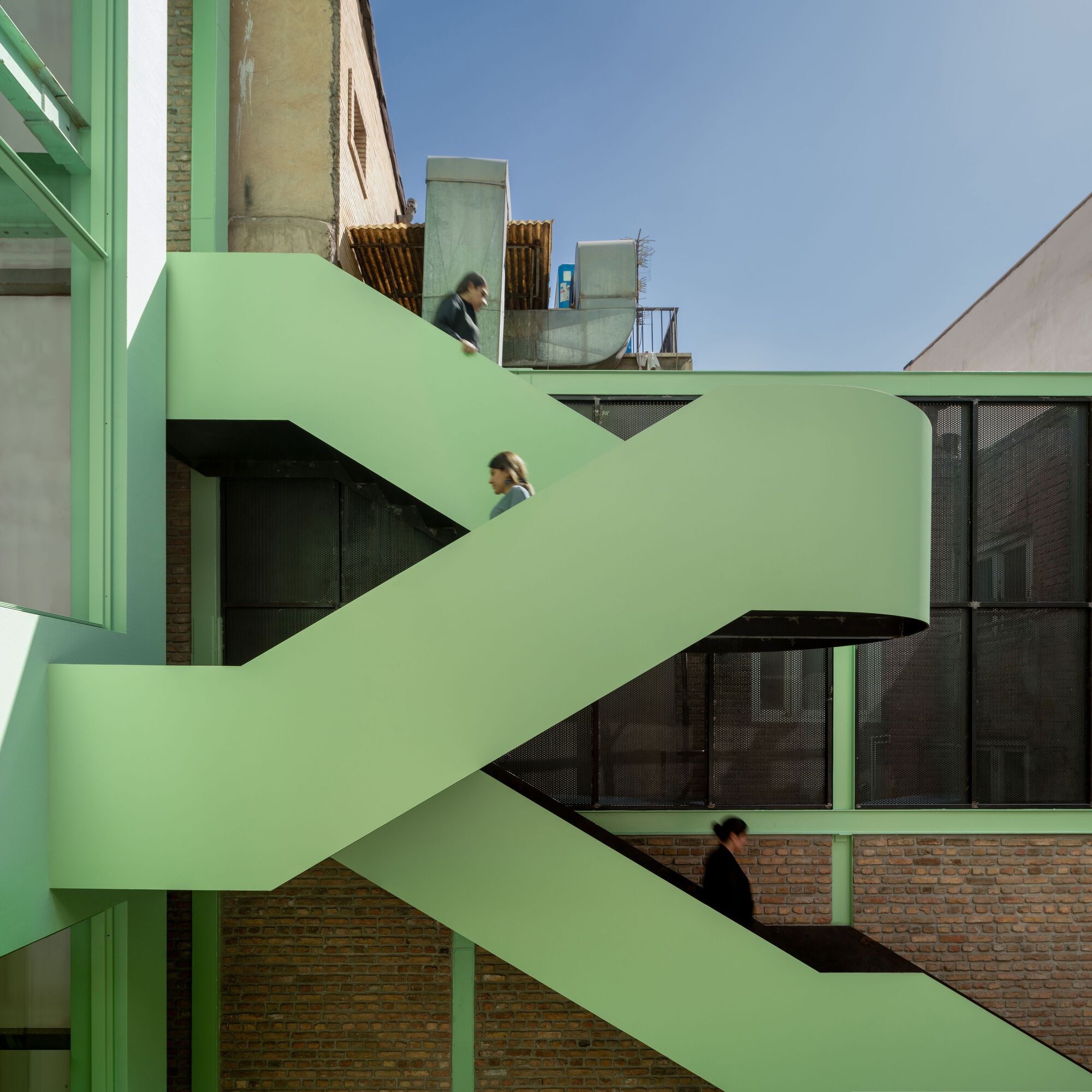 画廊 瓦斯特画廊及艺术家住宅项目 / Persian Garden Studio 26