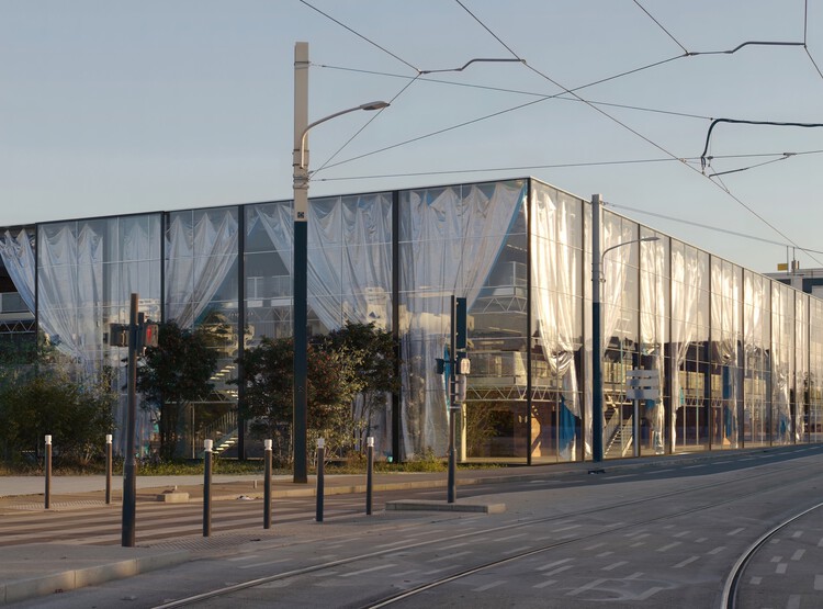 Taller Médicis / MUOTO - Más Imágenes