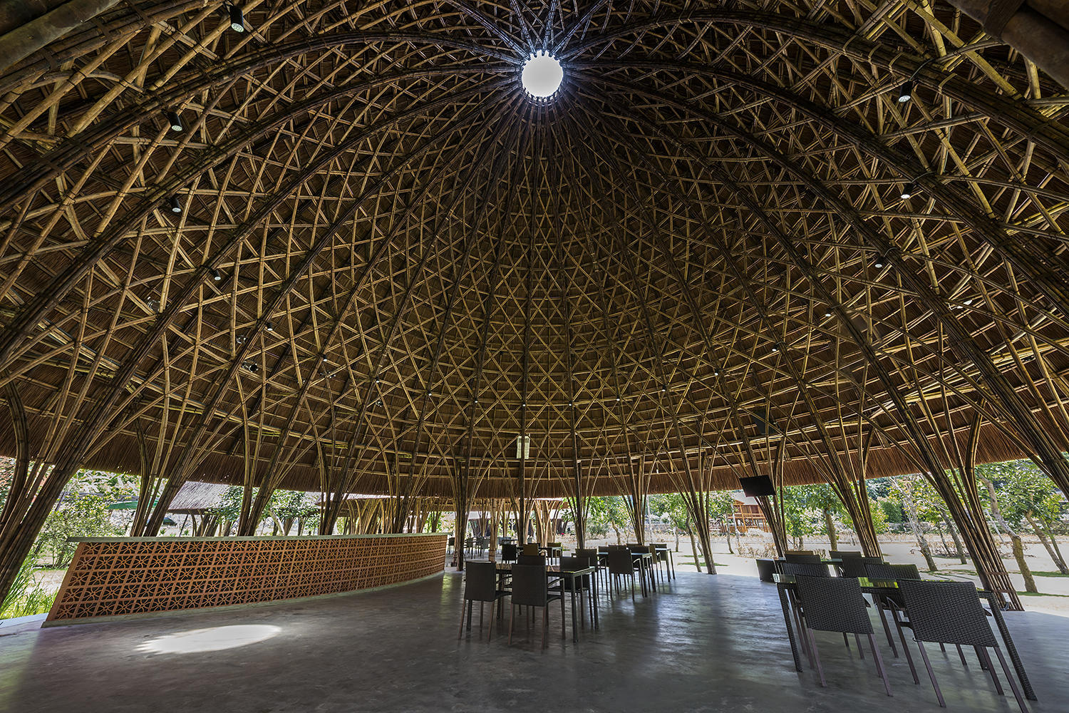 Gallery of The Arched Architecture of Domes Construction’s Hidden ...