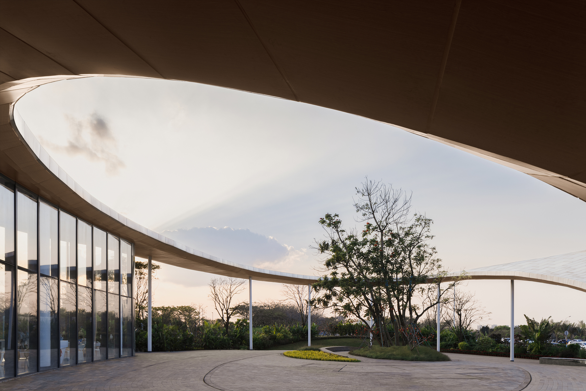 画廊 海口西秀公园游客中心 / 慕达建筑 - 22