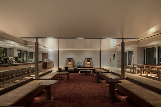 KOMFORTABEL Namsan Coffee Shop / Studio Motif KOMFORTABEL Namsan Coffee Shop / Studio Motif - Interior Photography, Living Room, Table, Bench