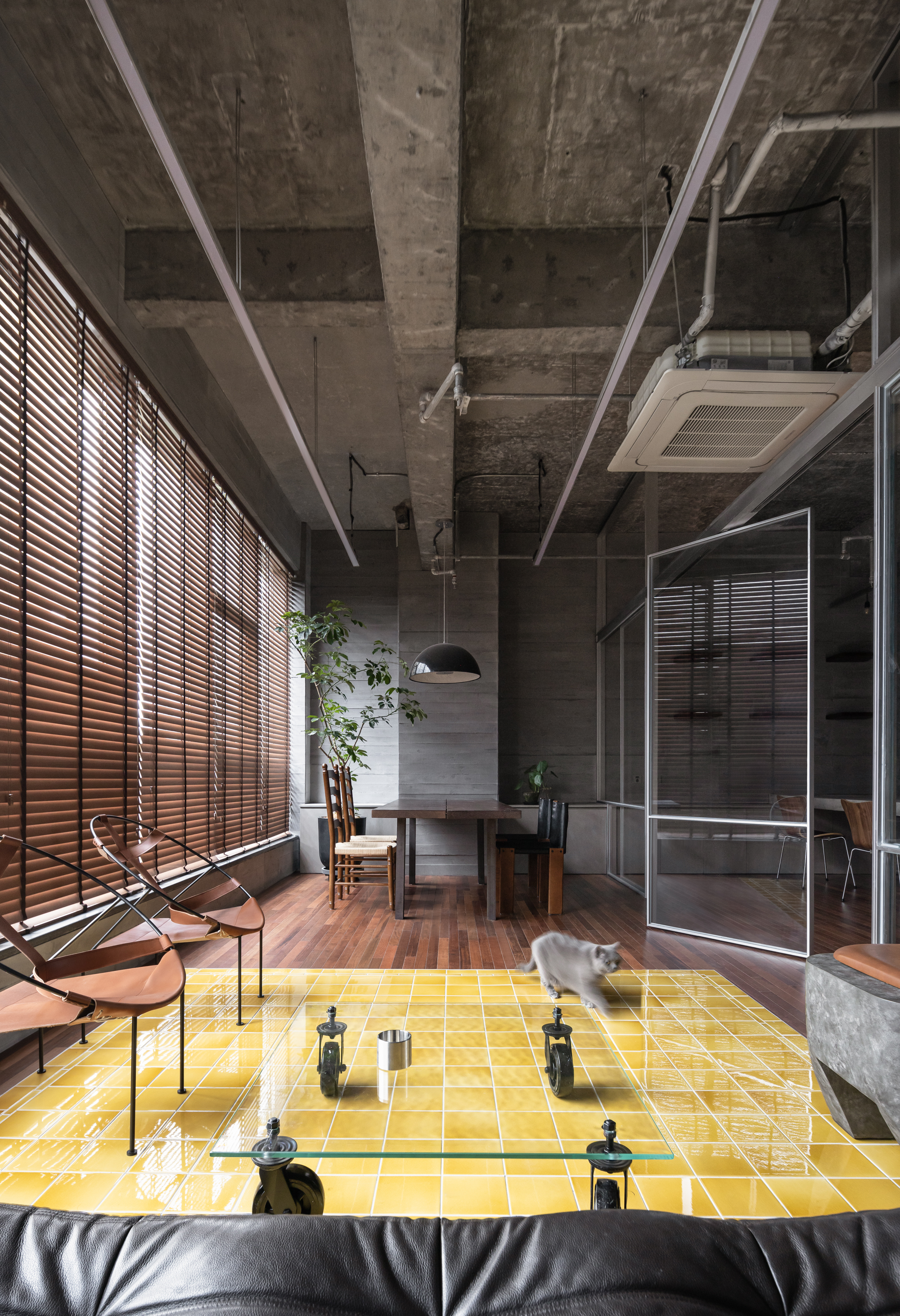 画廊 Web Artist 办公空间 / OAOA Studio - 14