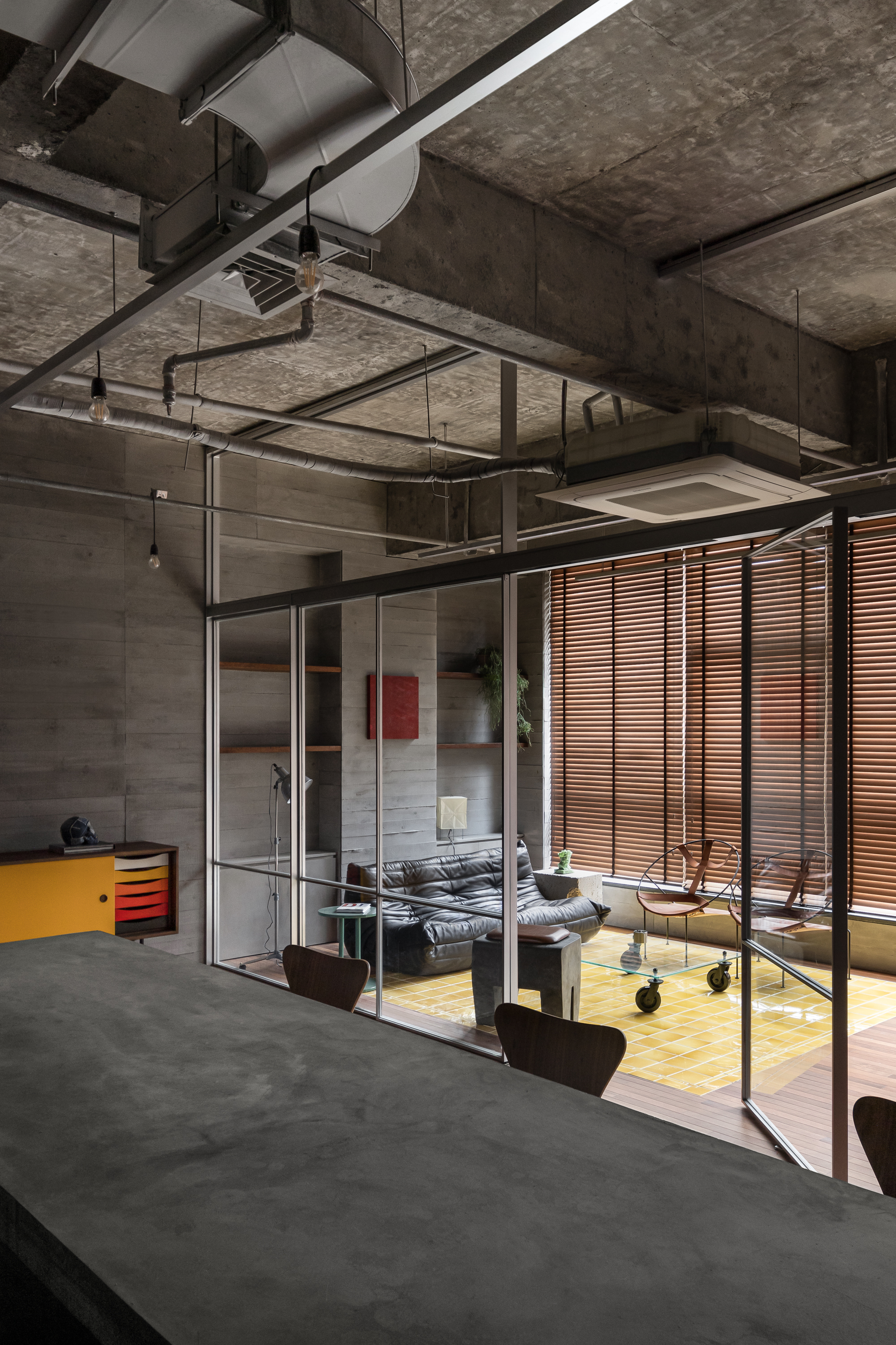 画廊 Web Artist 办公空间 / OAOA Studio - 13