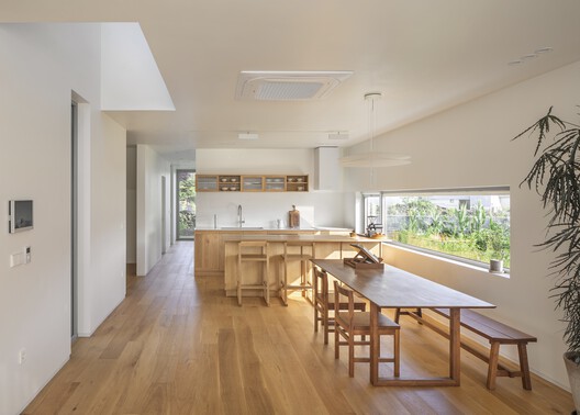 Aewol Craft Shop & House / O Architects - Interior Photography, Kitchen, Table, Windows, Chair