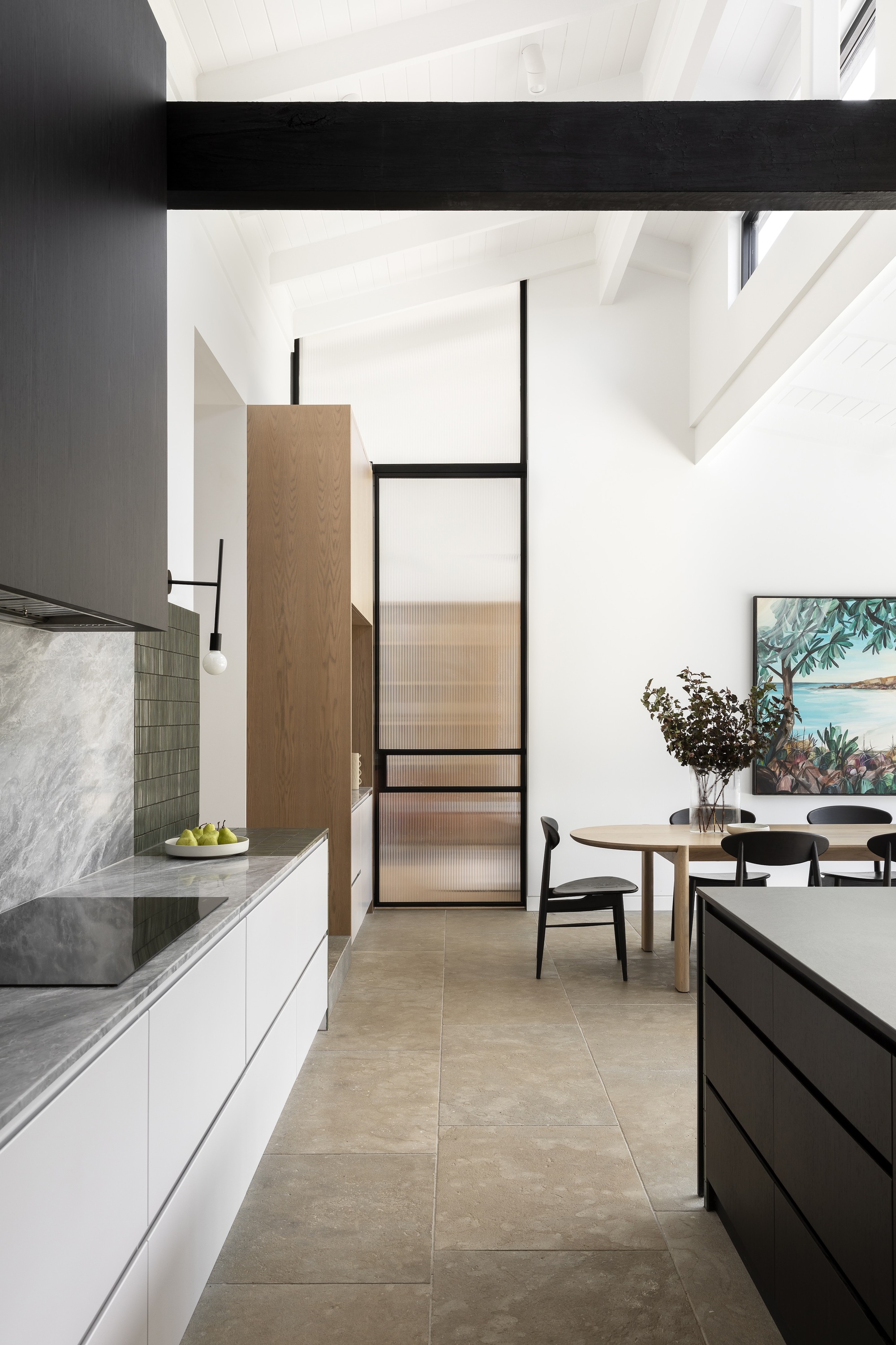 Galeria de Casa Jan Juc Acre / Heartly + Project Now 13