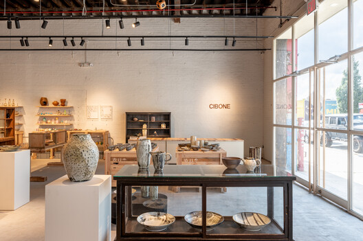 50 Norman Restaurant and Shop / Schemata Architects + Jo Nagasaka - Interior Photography, Beam