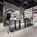 Reebok Flagship Store / NiiiZ Design Lab - Interior Photography, Retail Interiors, Kitchen, Beam, Table