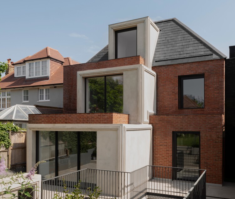 Cast House  / Bureau de Change Architects - More Images