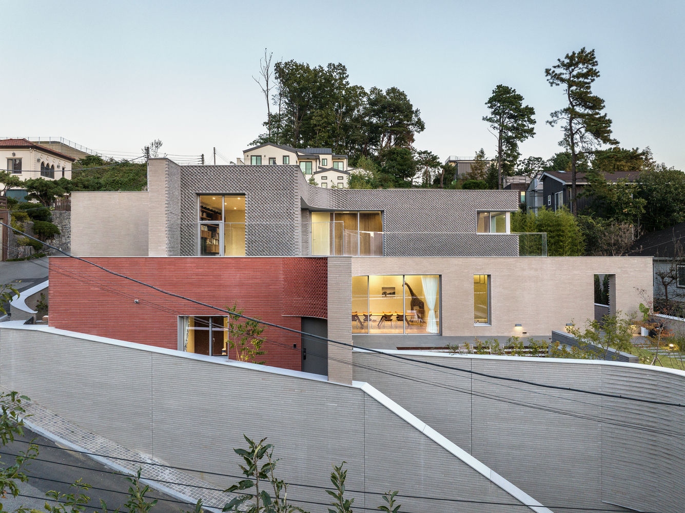 Gallery of Natural or Artificially Pigmented Materials? Exploring Color