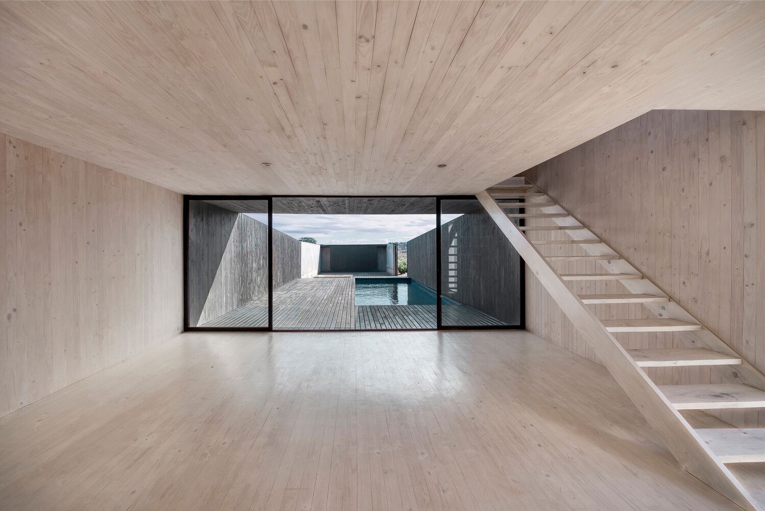 Gallery of Natural or Artificially Pigmented Materials? Exploring Color