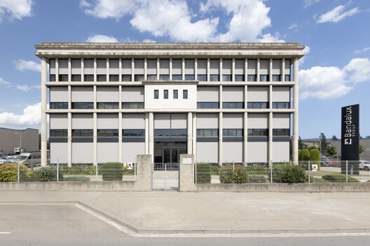 Cortinas técnicas en exterior: una estrategia clave para el consumo cero en edificios - Imagen 11 de 15