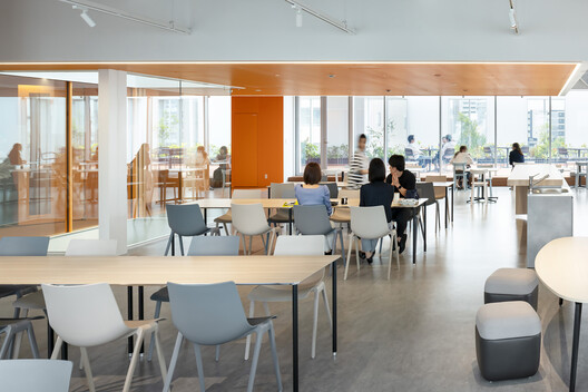 The Pack Corporation Headquarters / Takenaka Corporation The Pack Corporation Headquarters / Takenaka Corporation - Interior Photography, Dining room, Table, Chair