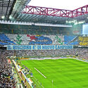 El estadio San Siro de Milán se salva de la demolición - Image 1 of 4
