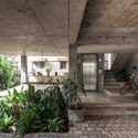 LIVING ENSEMBLE – A Multi Dwelling Residence / Rahul Pudale Design - Interior Photography