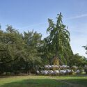 Instalación Bojagi Lounge / Izaskun Chinchilla Architects - Fotografía exterior, Jardín, Bosque