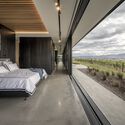 Casa com Terraço em Bendigo / Condon Scott Architects - Fotografia de Interiores, Dormitório, Viga, Cama