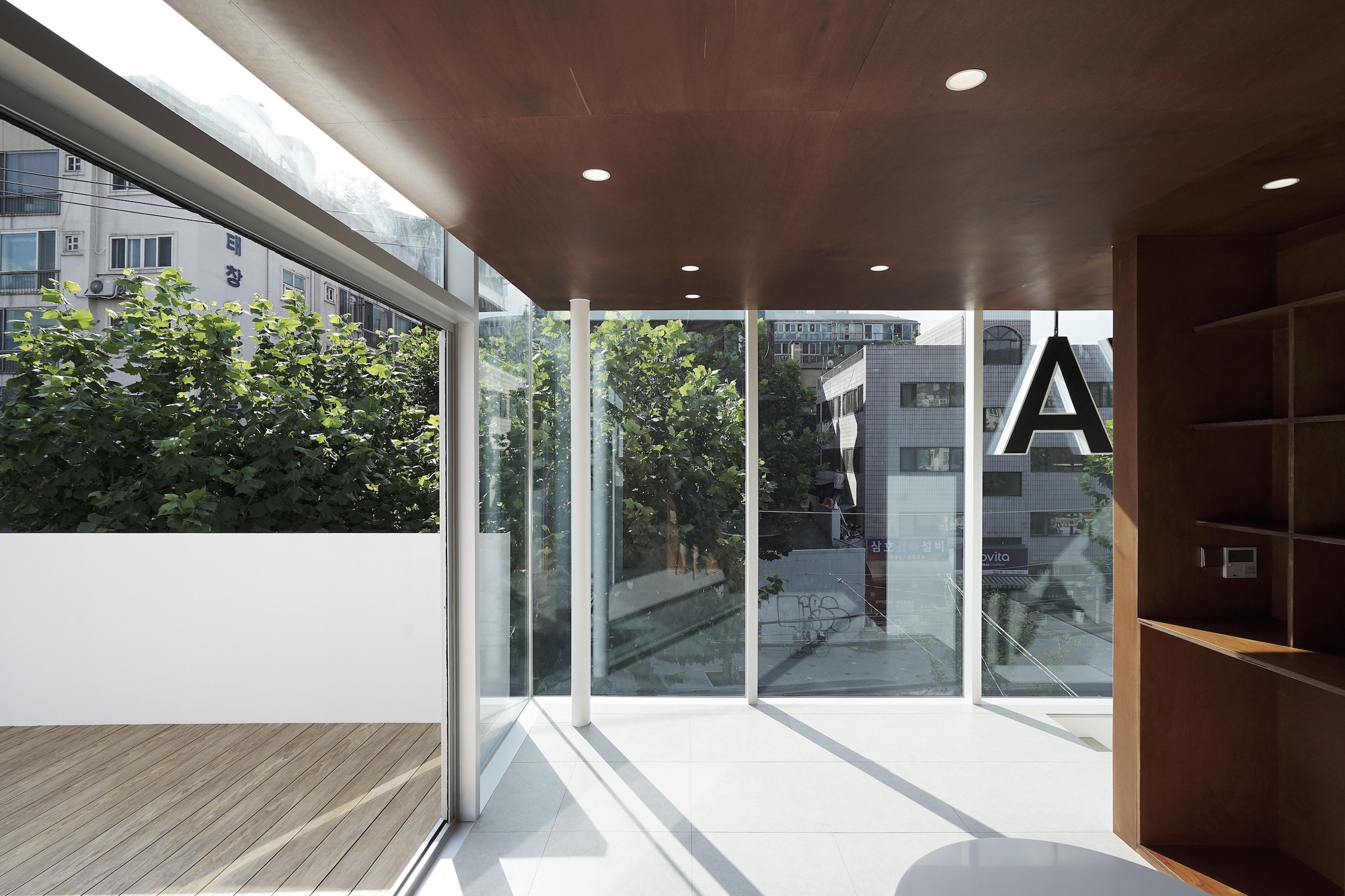 Gallery of JYA Home / JYA-RCHITECTS - 7