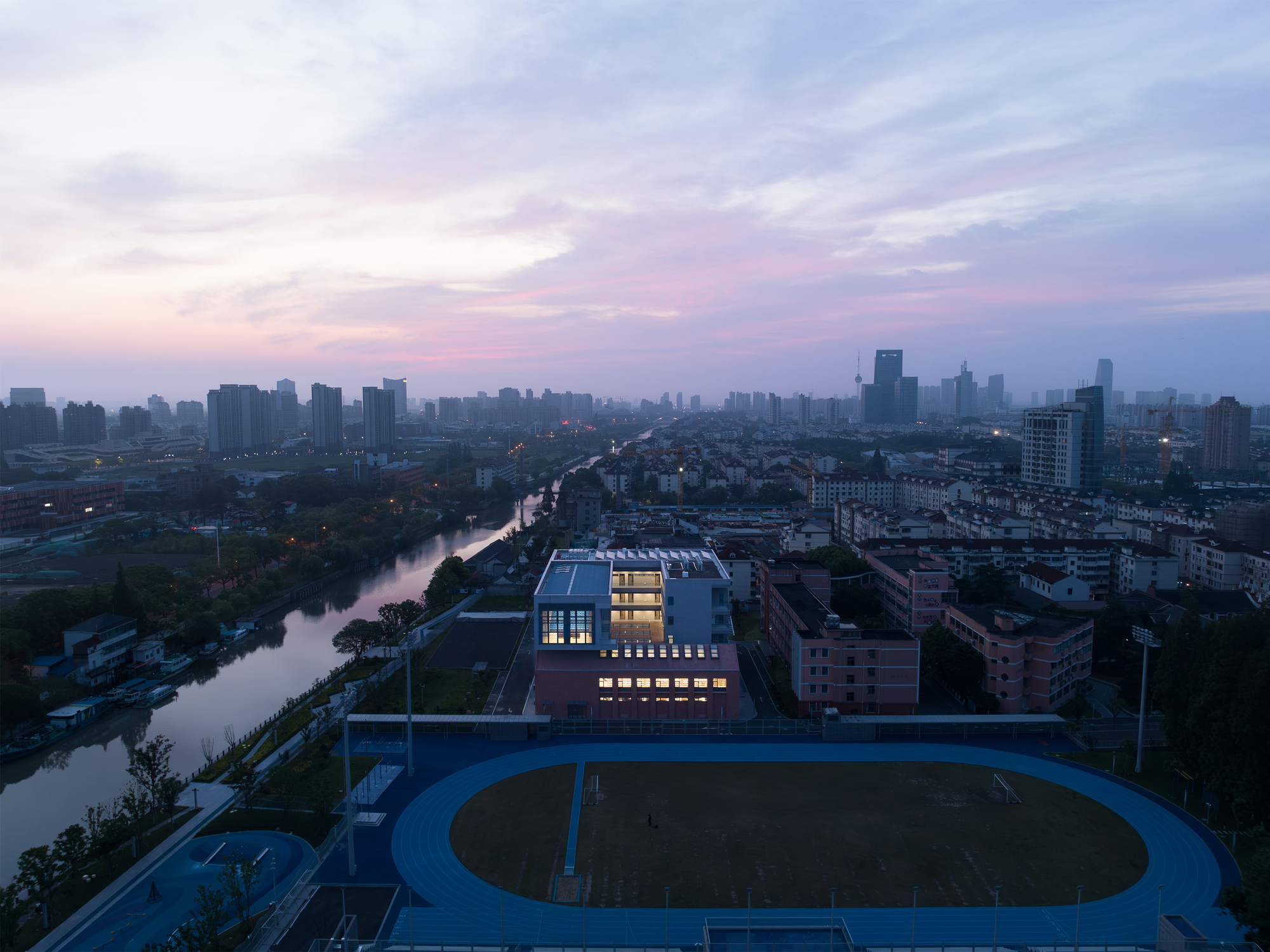 Gallery of Shanghai Nanqiao Building and
