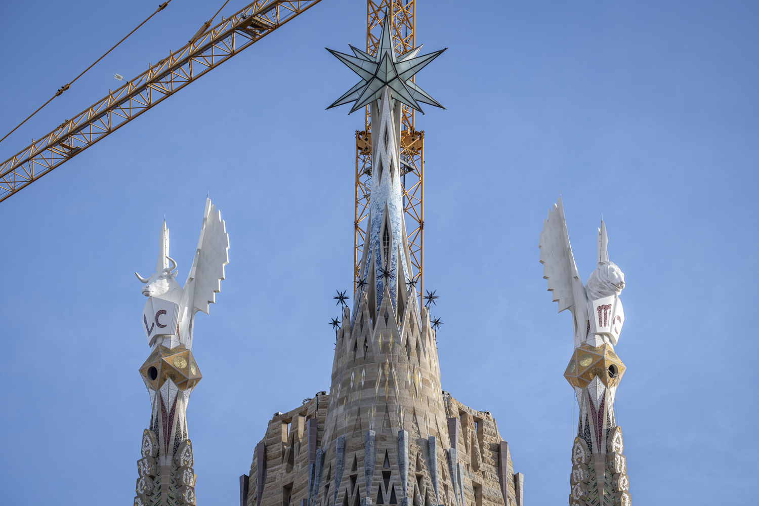 Galer a De La Sagrada Familia De Gaud En Barcelona Cada Vez M s Cerca Galer a De La Sagrada Familia De Gaud En Barcelona Cada Vez M s Cerca