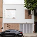 Casa Aguas Buenas / Ignacio Szulman arquitecto - Fotografía exterior, Casas, Fachada, Puerta
