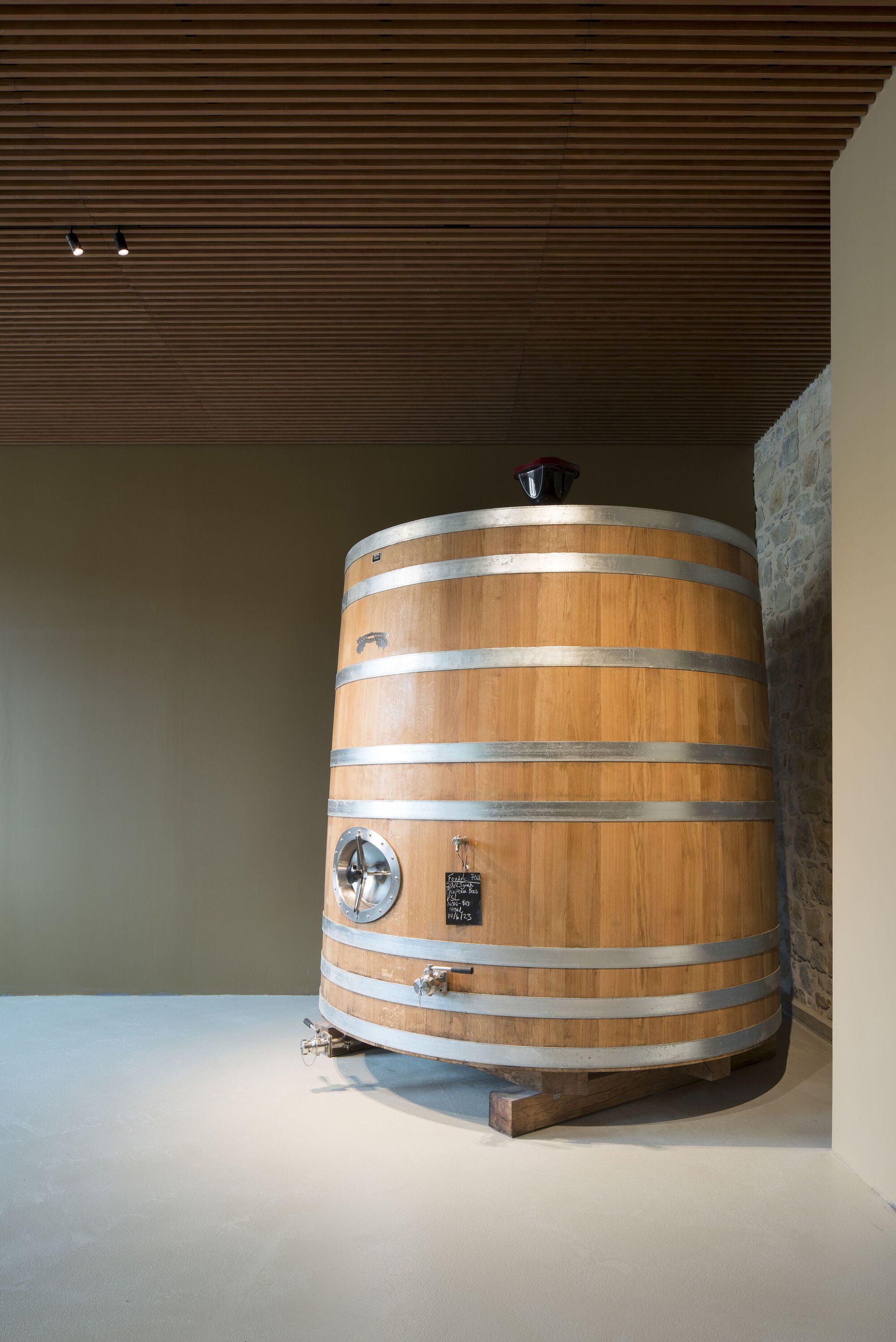 Gallery of Domaine UMA Winery / Agence Clausel-Borel Architecte - 22