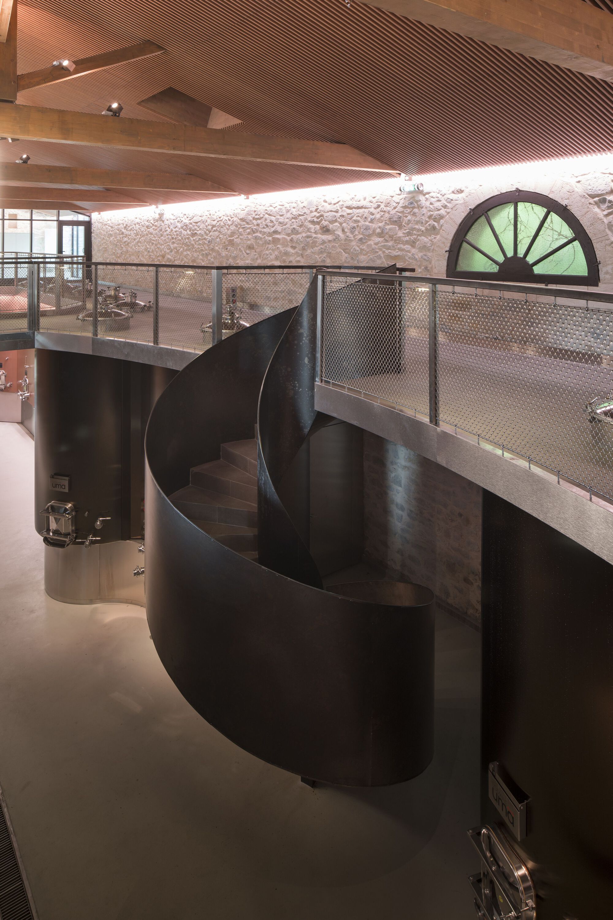 Gallery of Domaine UMA Winery / Agence Clausel-Borel Architecte - 14