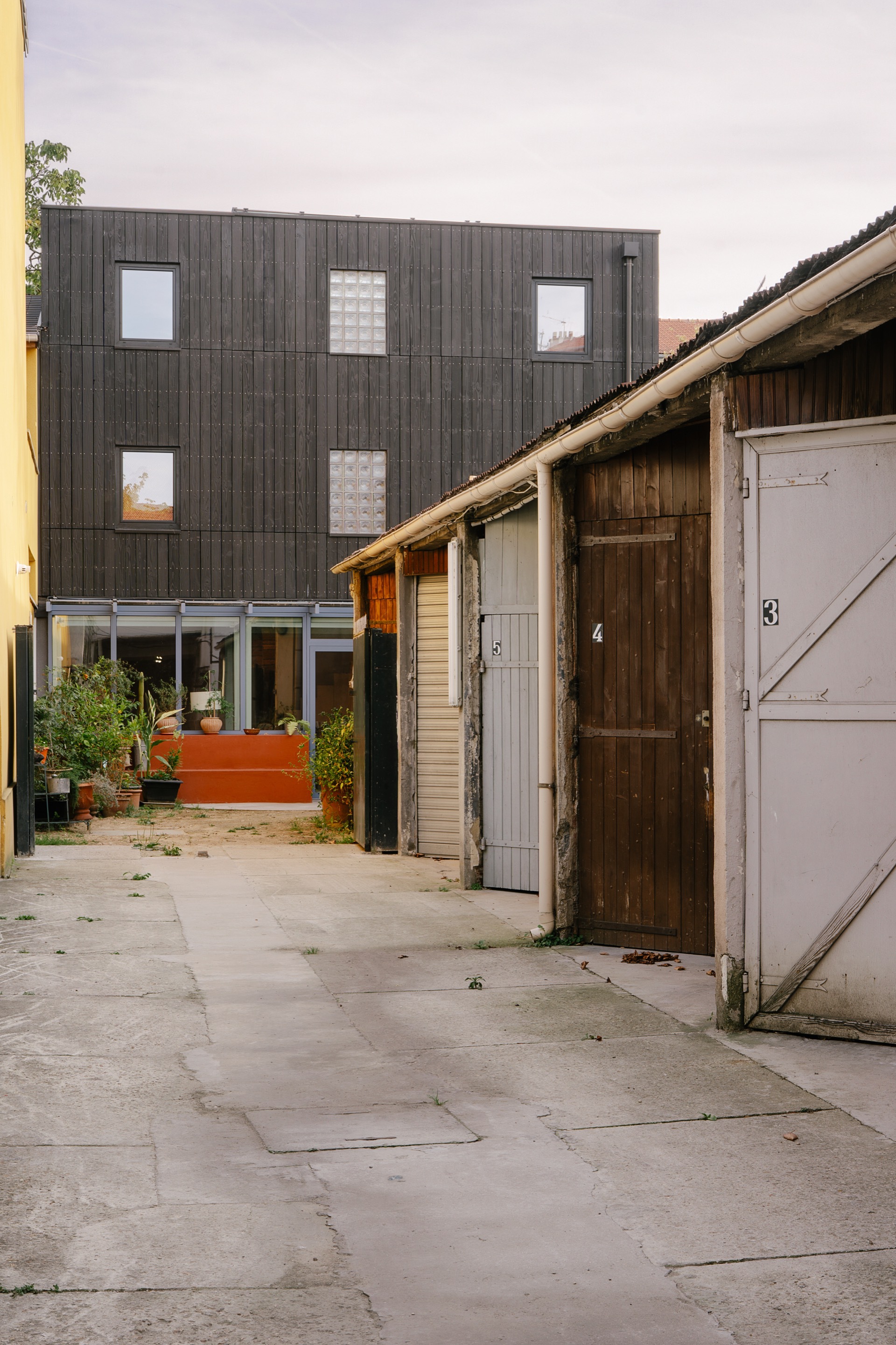 Gallery of Nana House / Jean Benoît Vétillard Architecture 6