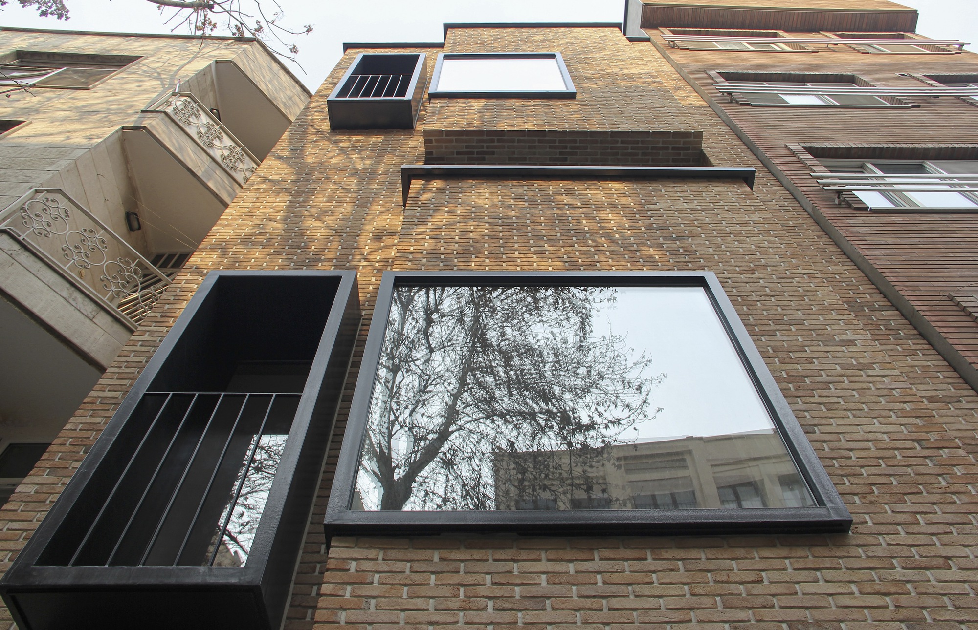 Gallery of Hanna House / Navid Nasrollahzadeh 10